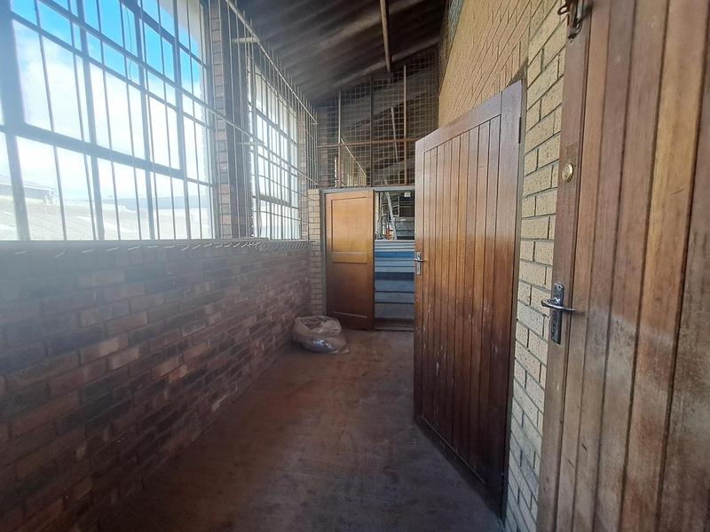 To Let Commercial Property for Rent in Beaconvale Western Cape